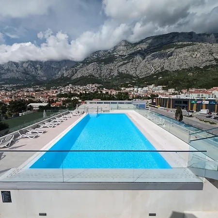 Modern With Pool