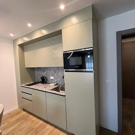 Modern With Pool Apartment